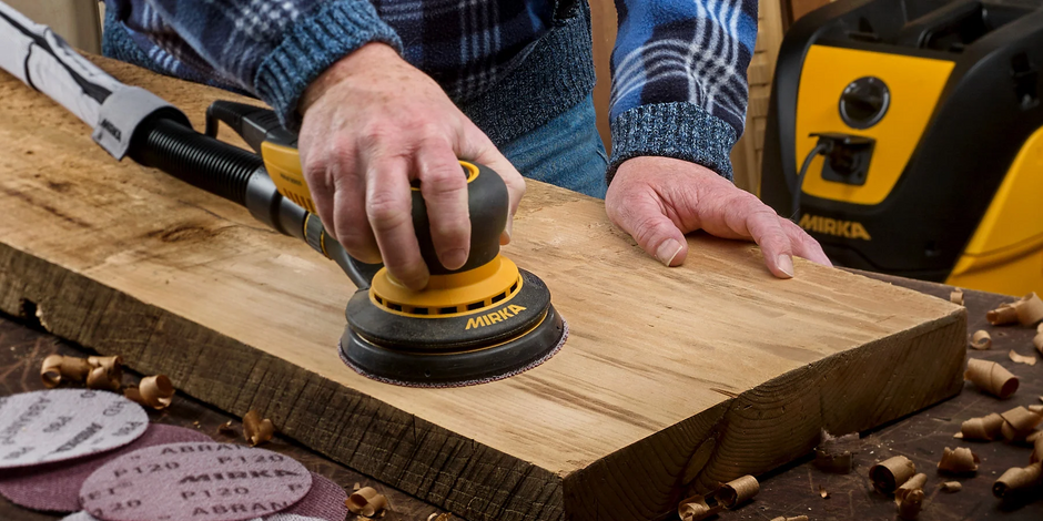 Sanding with Anker Stuy water-based coatings